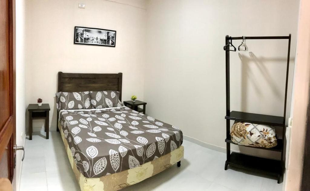 Colibri Hostel Puerto Iguazú Extérieur photo