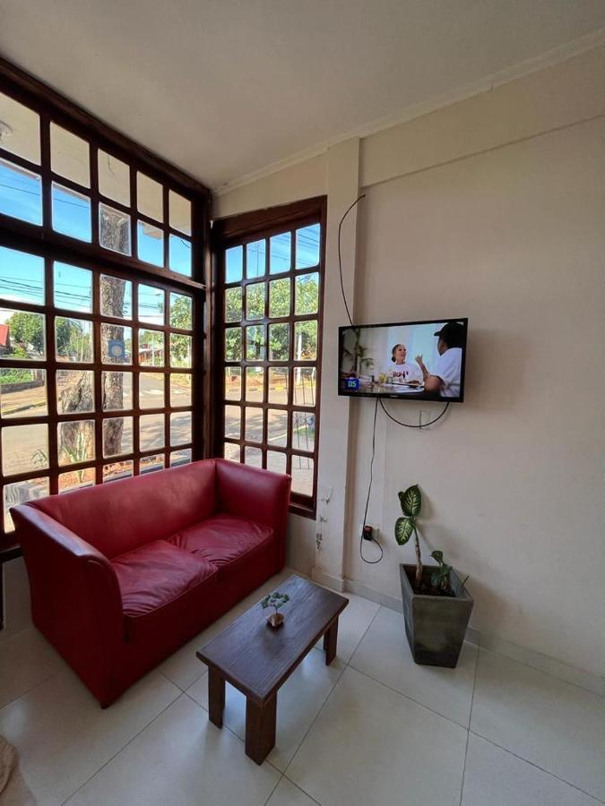 Colibri Hostel Puerto Iguazú Extérieur photo